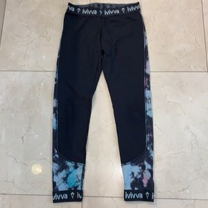 Ivivva 2 tops 2 pants size 12